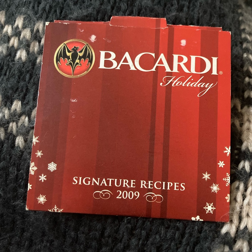 FREE 📀 Bacardi Holiday Signature Recipes 2009